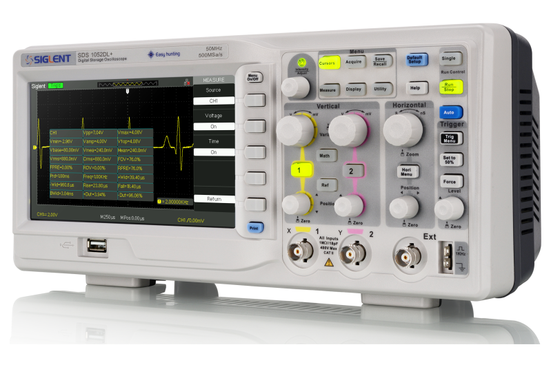 Siglent SDS1052DL+ displaying the full table of automatic measurement parameters