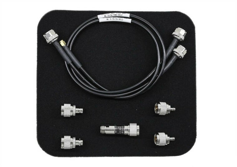 Siglent UKitSSA3X utility kit — two RF cables, four N adaptors and a 10 dB attenuator