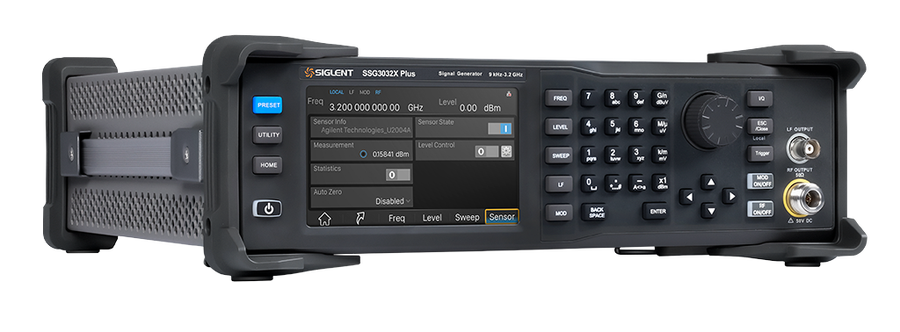 Siglent SSG3032X Plus RF signal generator, three-quarter view