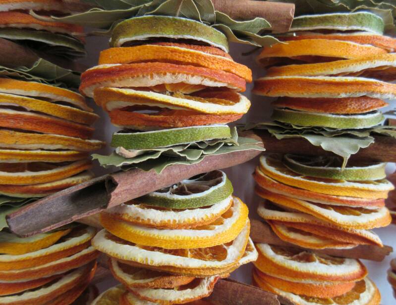 Orange & Cinnamon Dangle