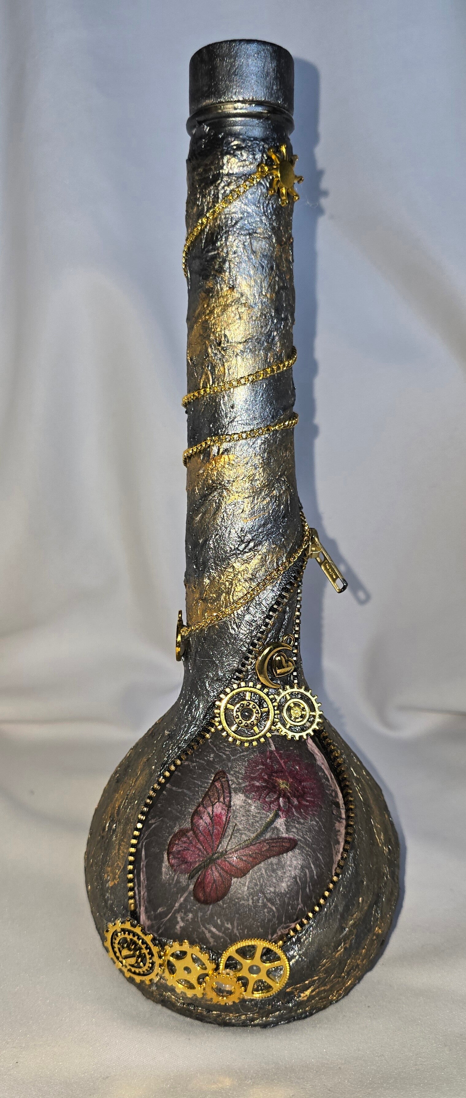 Aladdin-Flasche mit Schmetterling