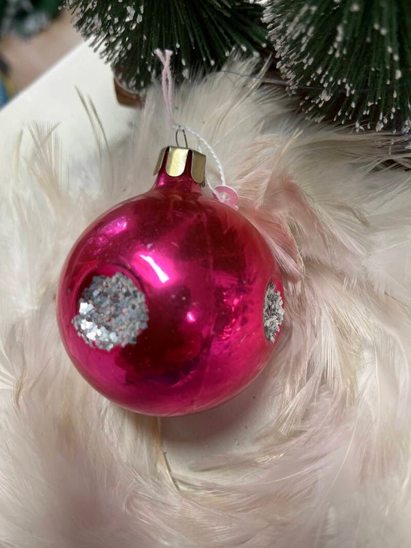 X Bal roze dik glas uit Oekraïne