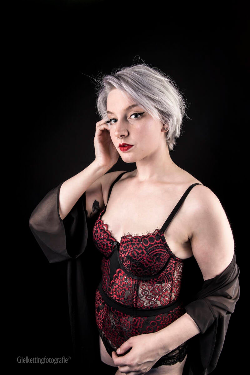 jessica-jinx-img_1875-standard.jpg