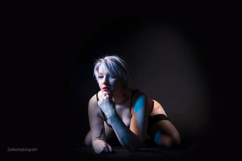 jessica-jinx-img_1941-standard-1inufh.jpg