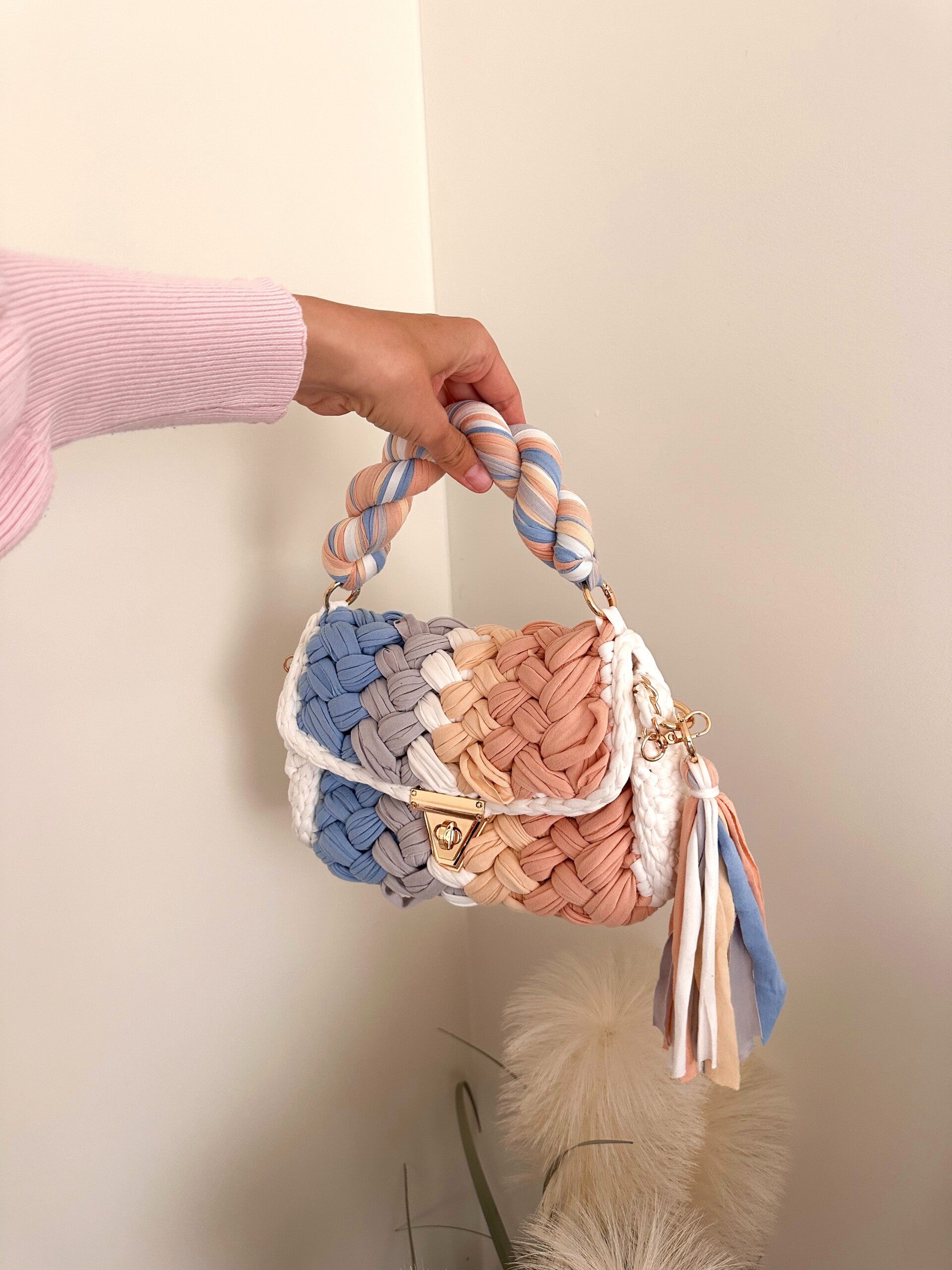 Cotton braided handbag babyblue I