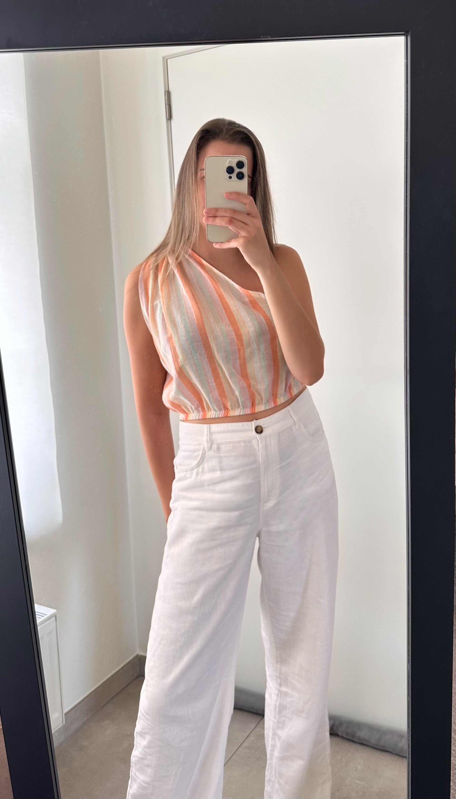 Leona summer top