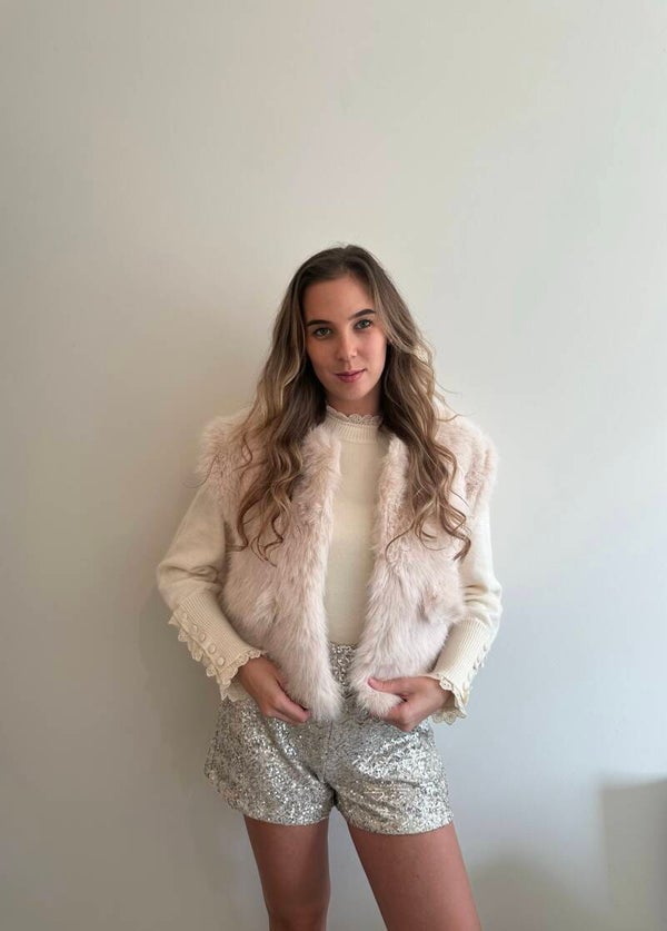Fluffy Winter Gilet Beige