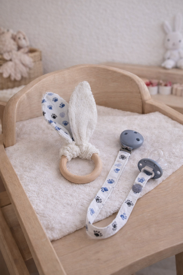 attache tetine et anneaux dentition