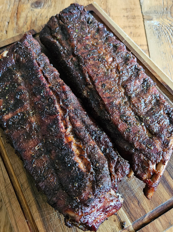 Gerookte Oakes Smokes Kansas style ribs