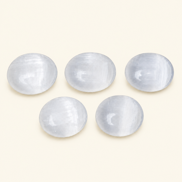 Seleniet Palm Stone