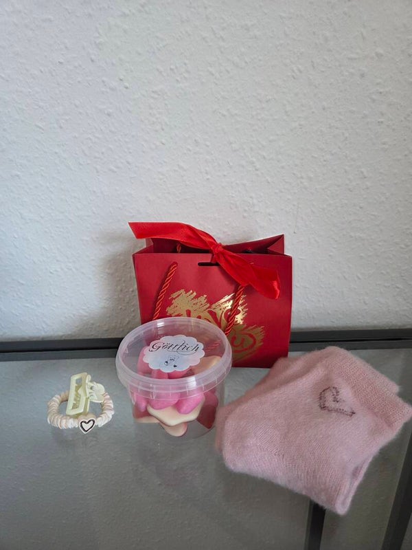 Kleine Valentins Geschenktüte