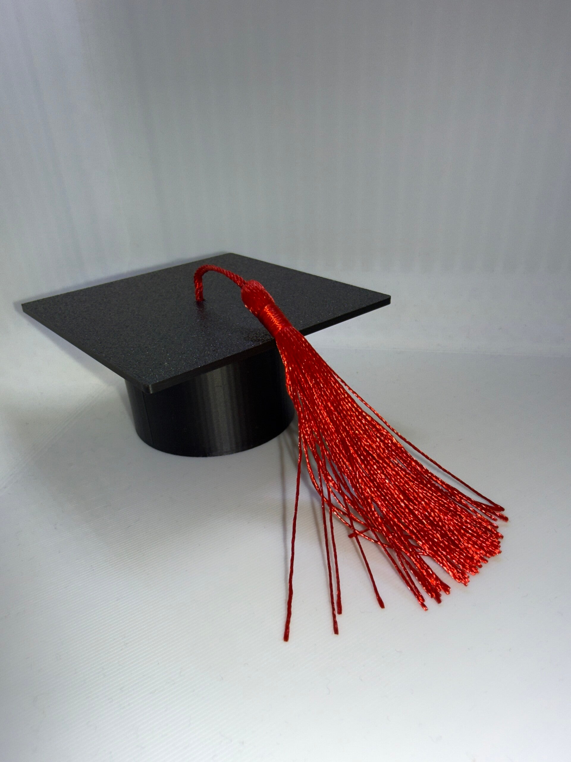 Cappello da laurea con nappa