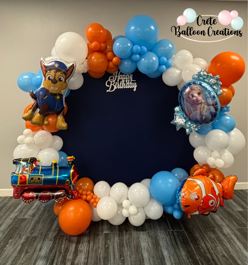 Character round full arch