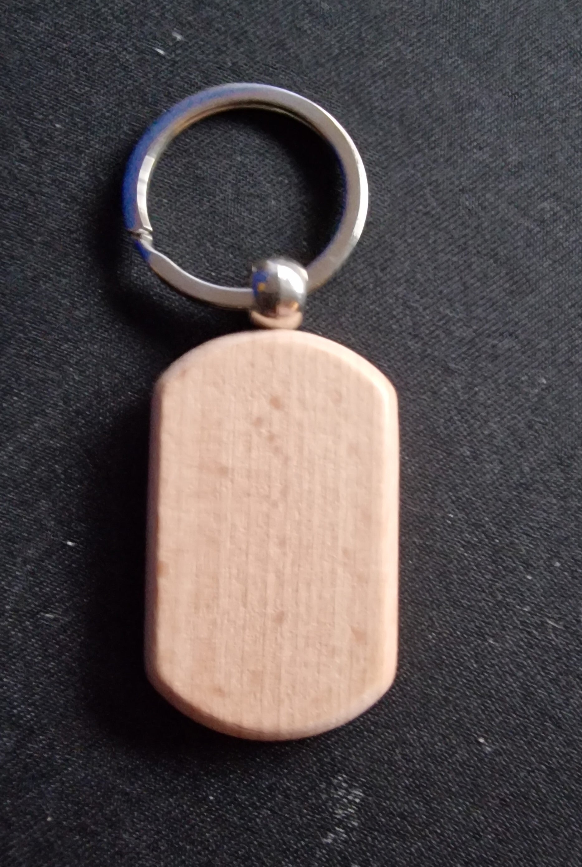 Sleutelhanger Hout Ovaal Gegraveerd