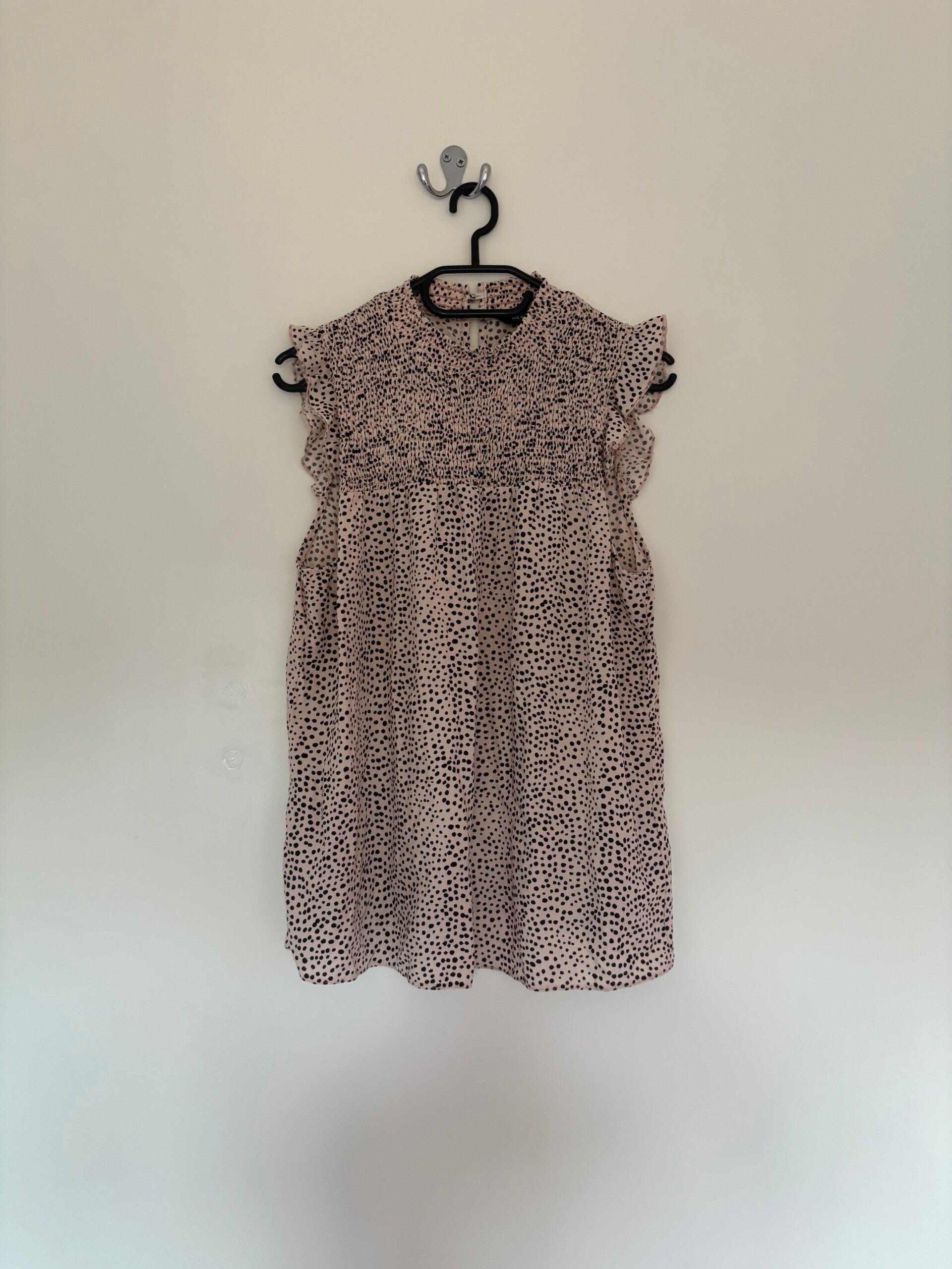 New Look Sleeveless Beige Viscose Top Blouse Size 14