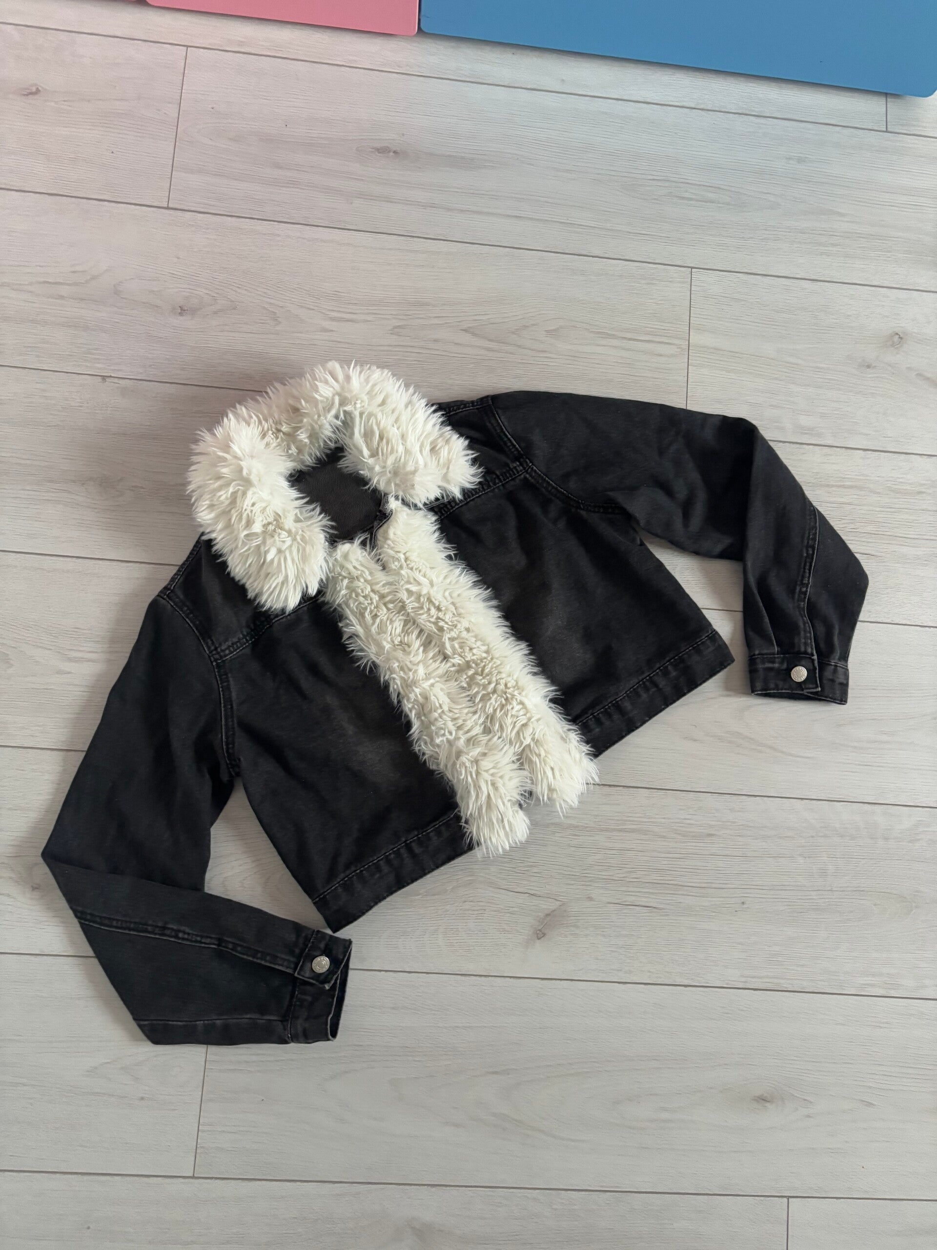 Shein Denim Cropped Faux Fur Collared Jacket Size M