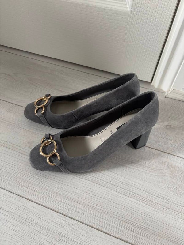 M&S Collection Leather Block Heels Court Shoes Size 6.5 Wide Fit