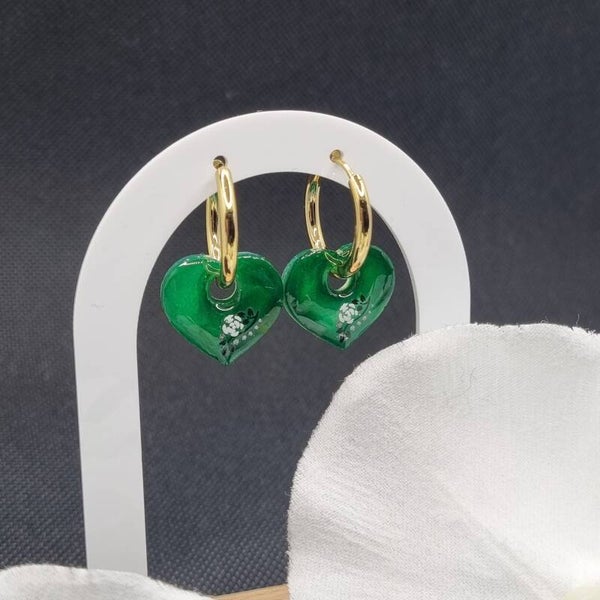 Boucles d'oreilles pampilles cœur verte fleur blanche