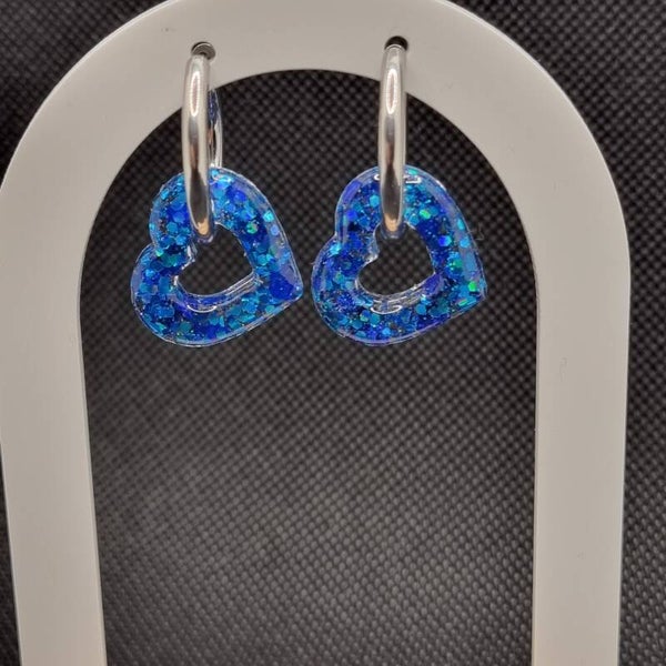 Boucles d'oreilles pampilles cœur creux paillettes 2 bleus