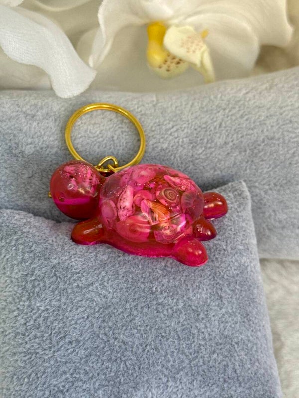 Porte clé petite tortue rose et ses carpes koi 20