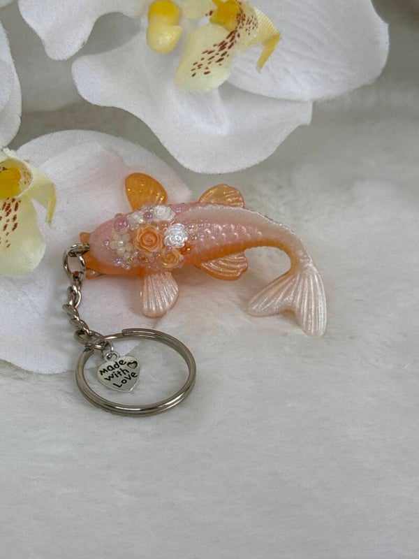 Porte clé carpe koi orange et blanche décorée fleurs et bulles 6