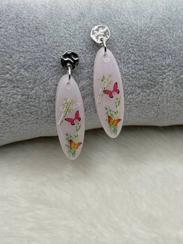 Boucles d’oreilles surf rose, bambou et papillons 72