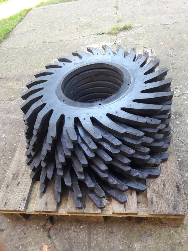 Harkwiel los rubber.  = alleen rubber onderdeel.