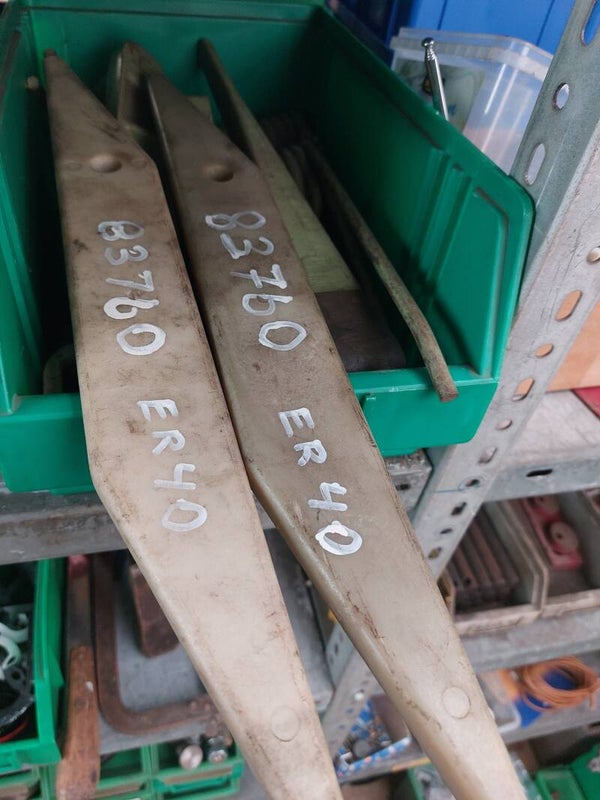 Rivierre Casalis invoer tanden kunststof/plastic  ER40 83760