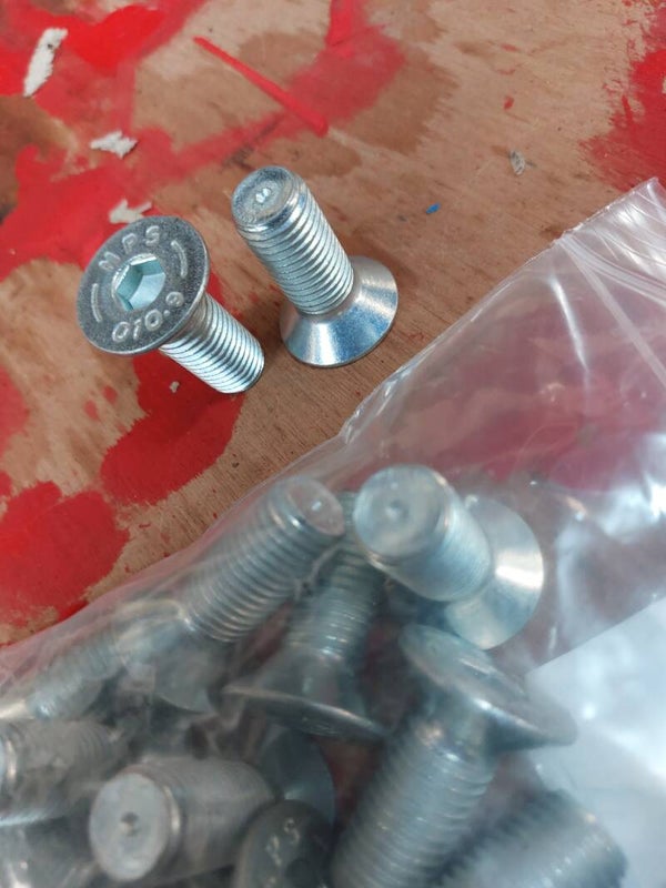 Borga 450 460 perswagenmes bouten  10.9 inbus