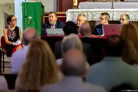 hdad-santo-entierro-presentaci-n-documento-autor-a-cristo-yacente-2024-jaime-rodr-guez-13-0-standard.webp