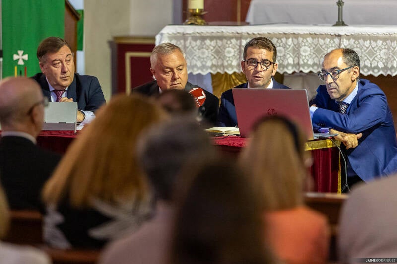 hdad-santo-entierro-presentaci-n-documento-autor-a-cristo-yacente-2024-jaime-rodr-guez-8-standard.jpg