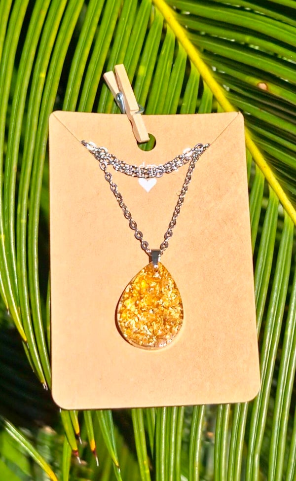 Golden Flake Collection drop necklace
