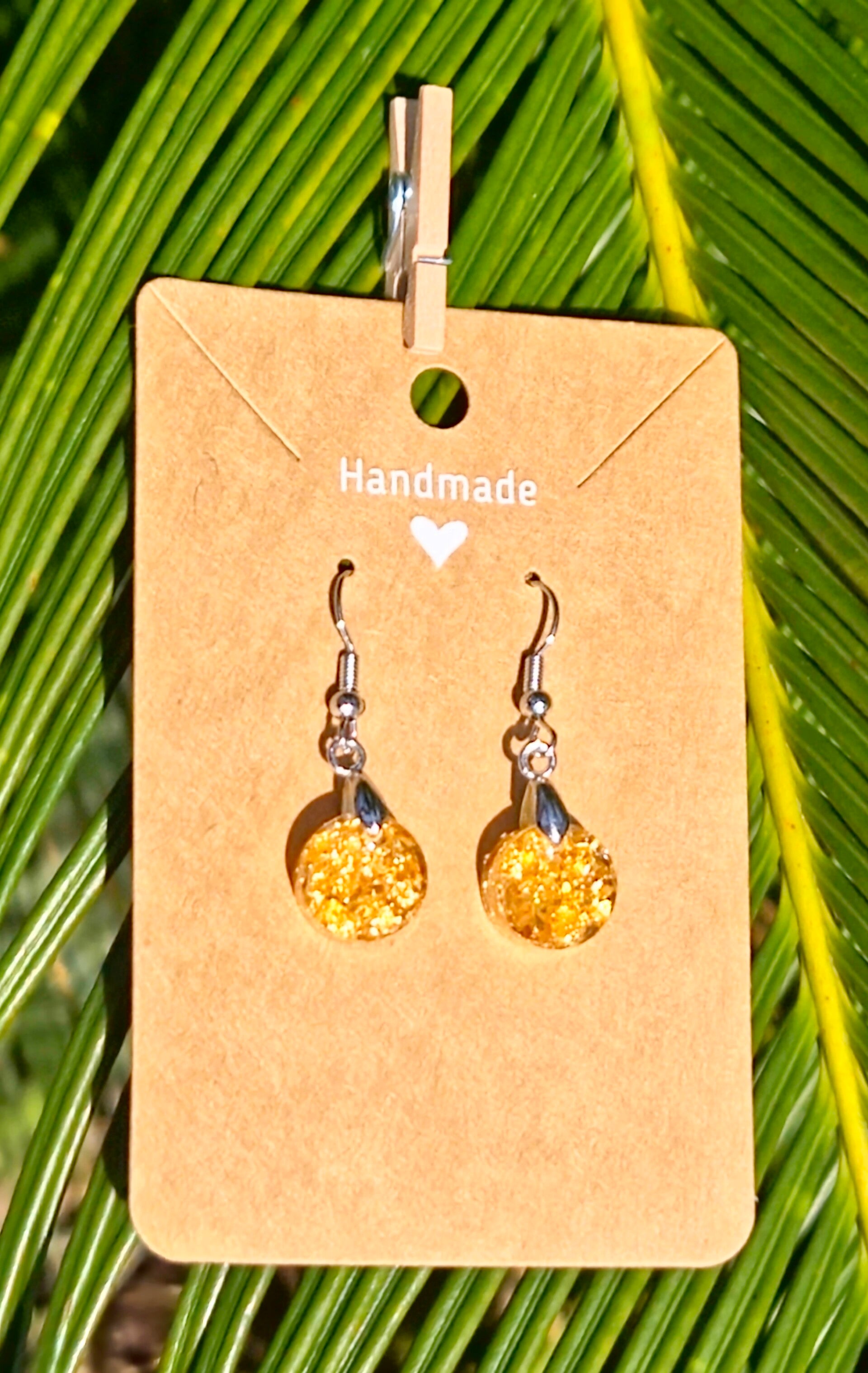 Golden Flake Collection x small round earrings