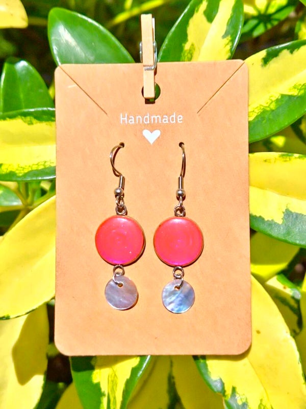 The Pink Tide Collection earrings with the mother of pearl elements