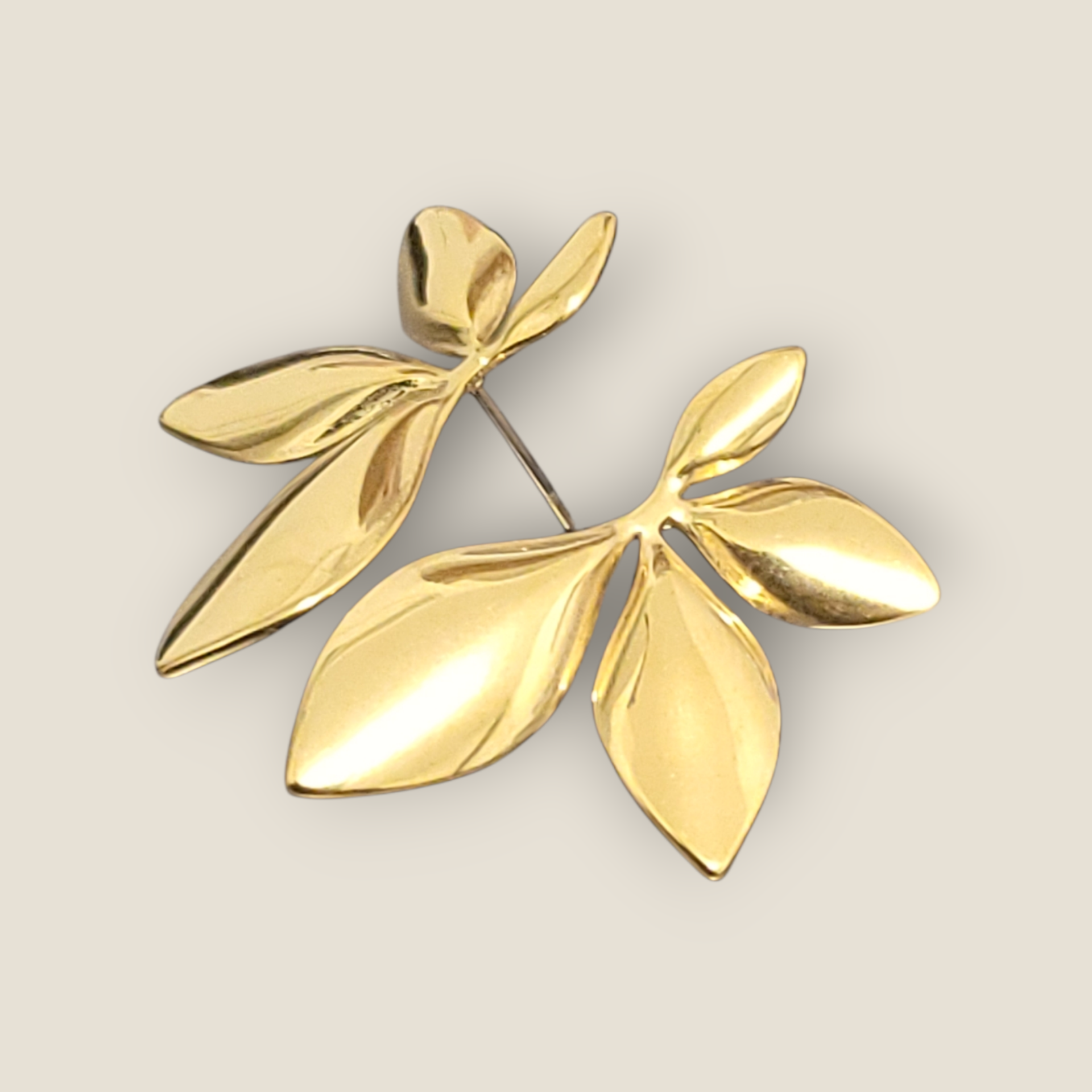 Boucle d'oreille feuilles en acier inoxydable