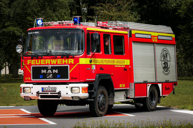 p1160107-standard-u7uq9r.jpg