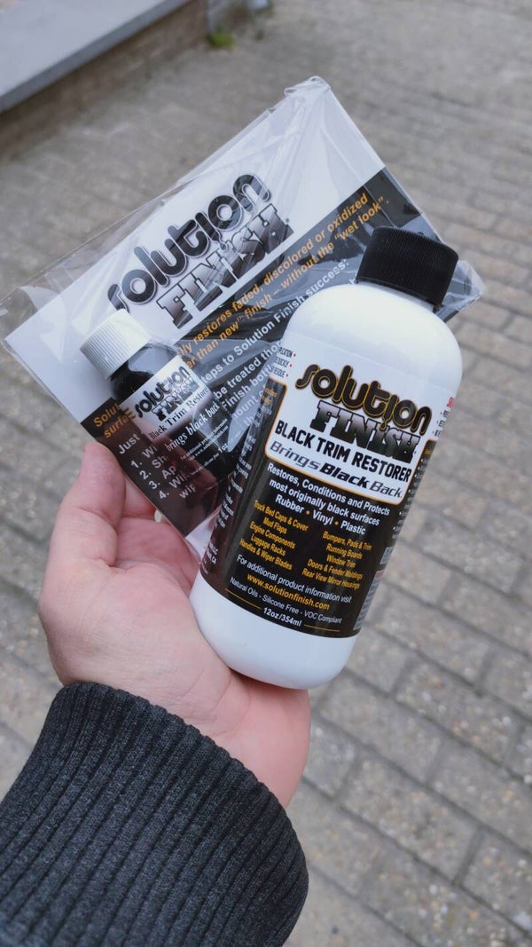 Solution Finish - Black Trim Restorer