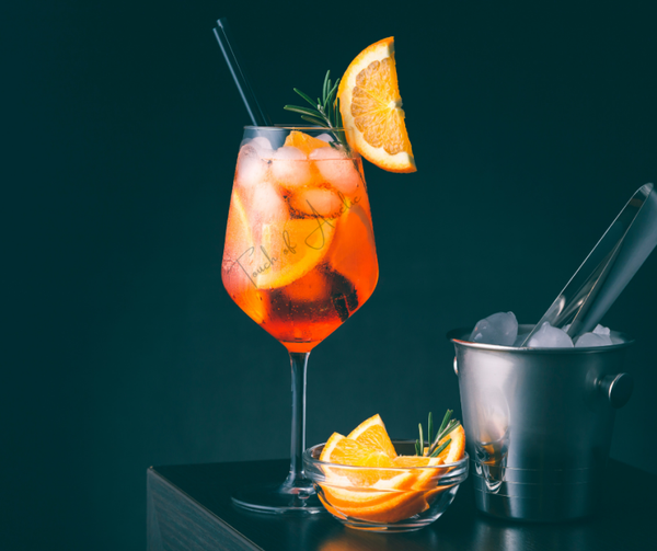 Cocktail orange (Apérol)