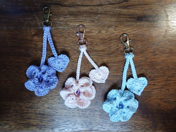 Porte Clefs / Bijoux de sac Fleur Coeur