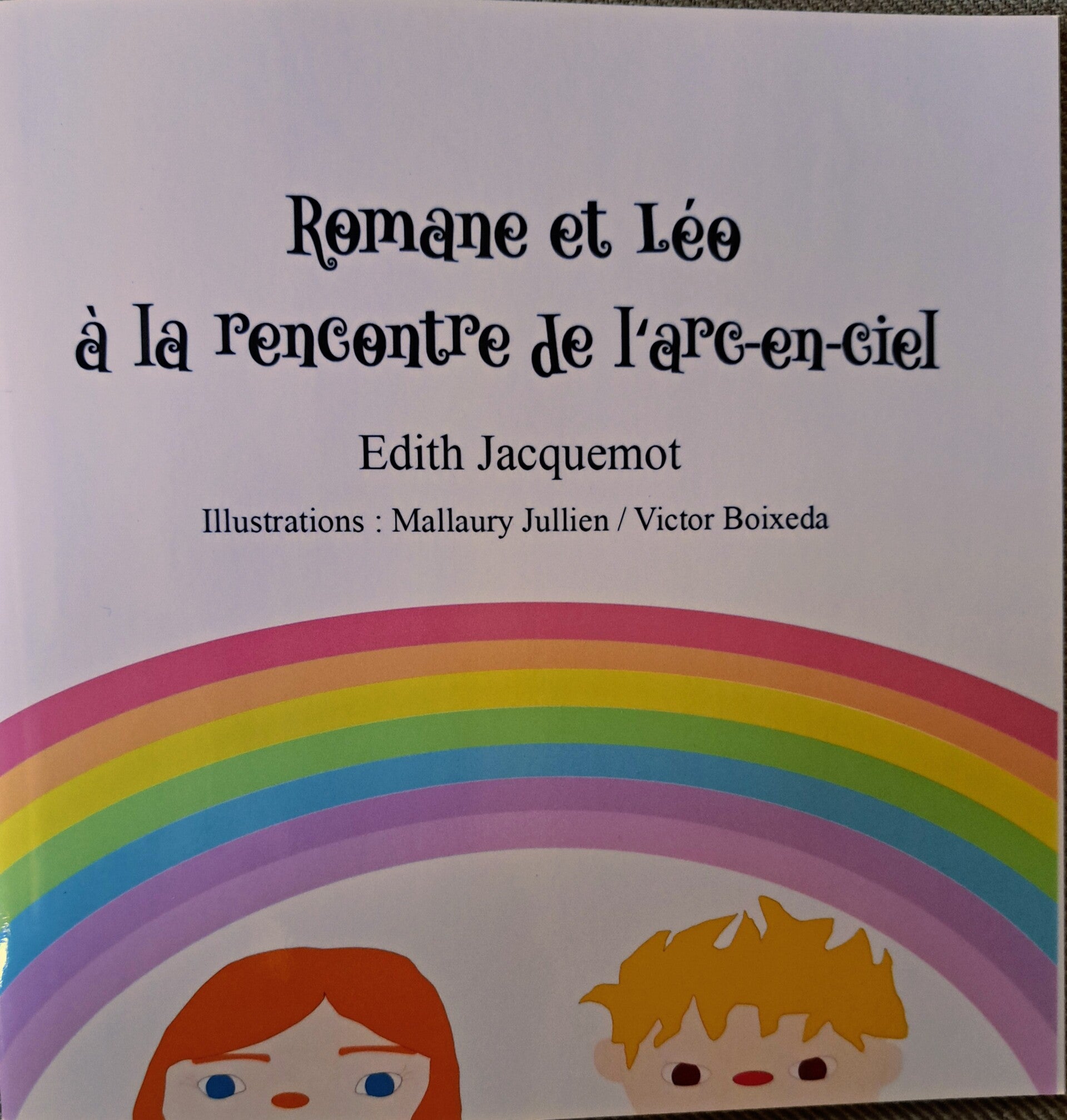 Romane et Léo à la rencontre de l'arc-en-ciel