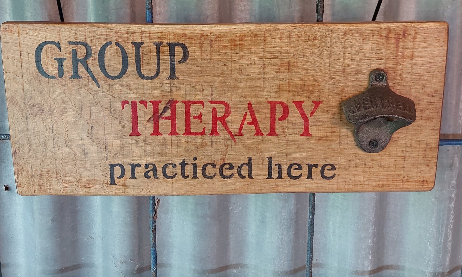 Bieropener "Group Therapy"