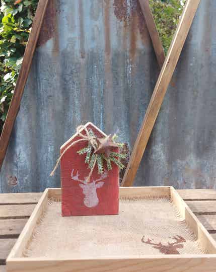 Houten huisje "rood"