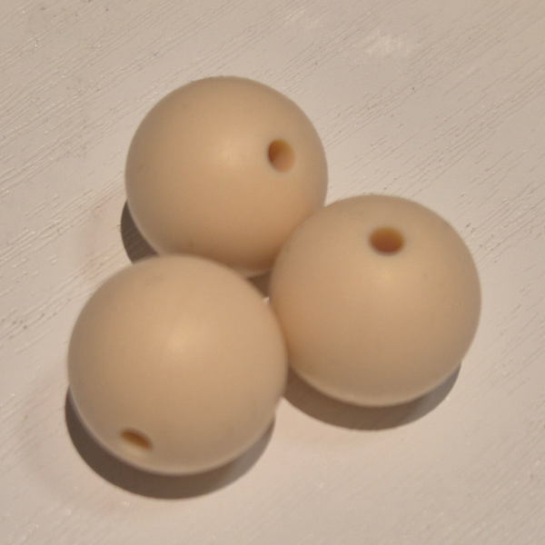 silicone kraal off white