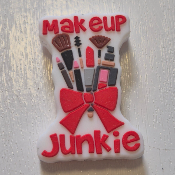 Silicone 2d focal ( make up junkie )