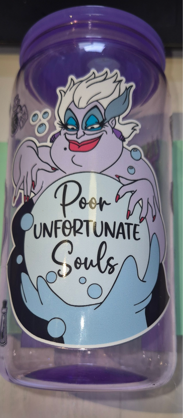 (ursula) beker