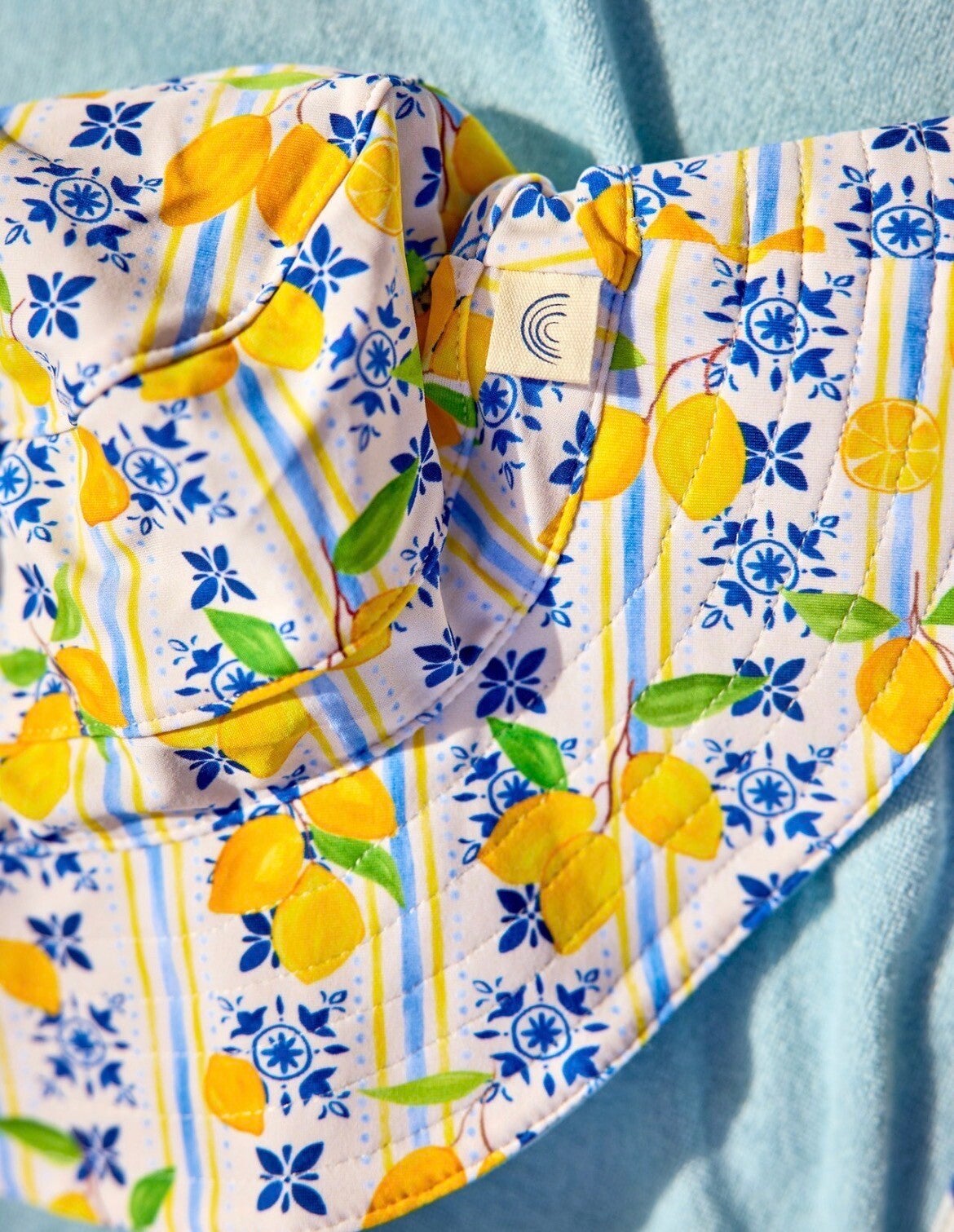 Hoedje Sunny Lemon Reversibel