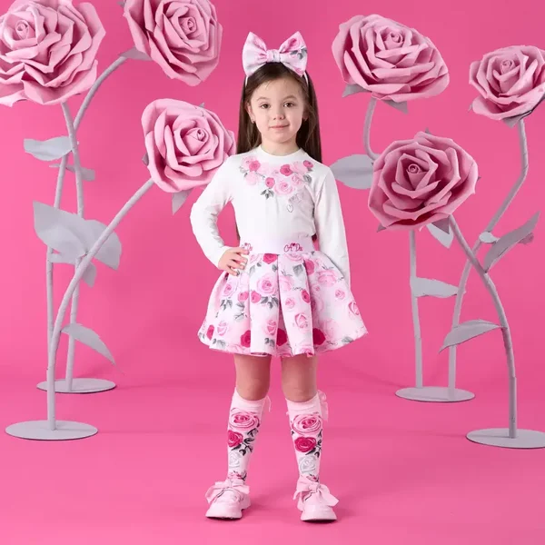 Adee set