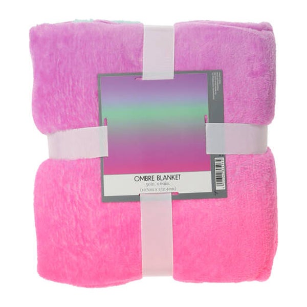 Plush Throw Blanket - Rainbow Ombre