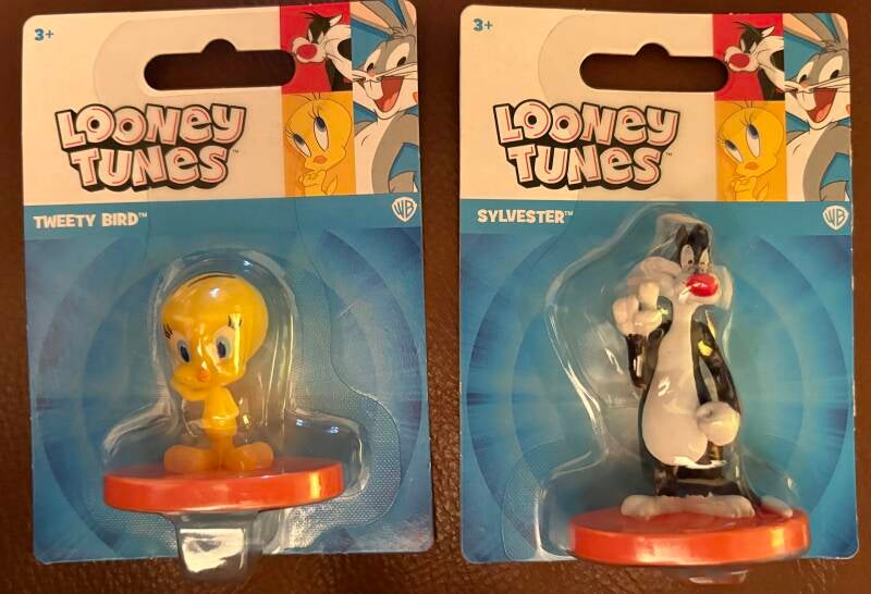 Looney Tunes Mini Toy Figure - Sylvester the Cat | Learning Made