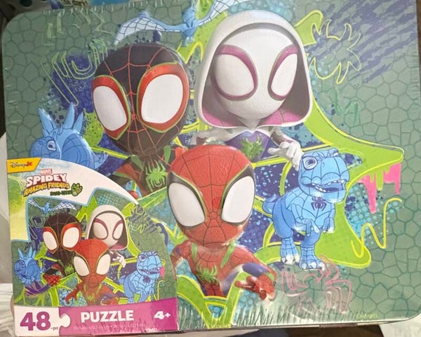 Metal Lunch Box with puzzle - Spidey and His Amazing Friends Trio